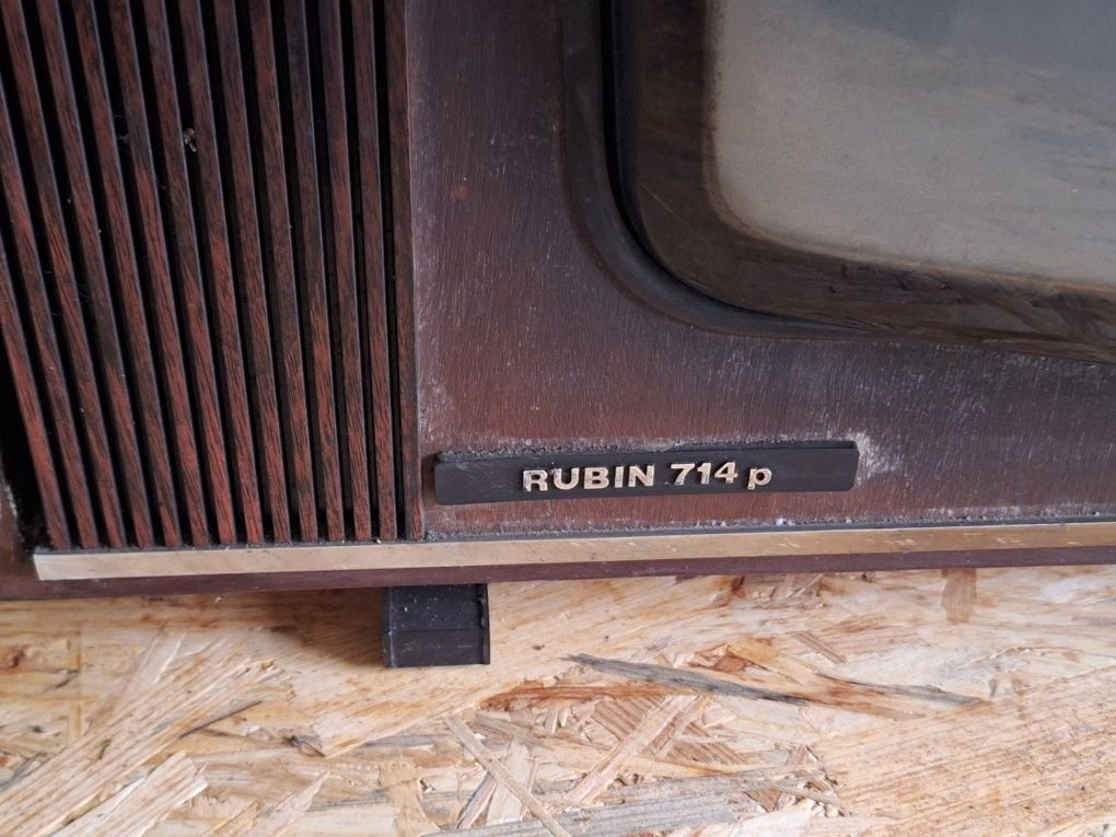 Stary telewizor Rubin 714p