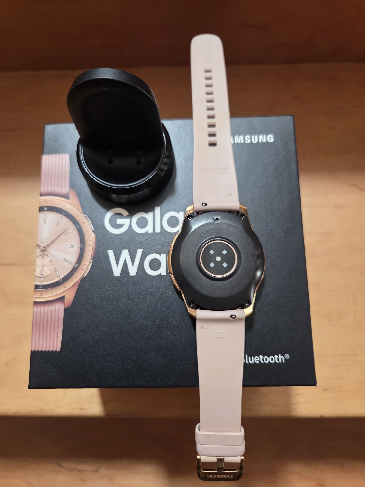 Samsung galaxy warch 42mm sm-R810