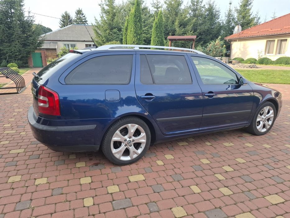 A5 2008р автомат 2.0 бен/газ