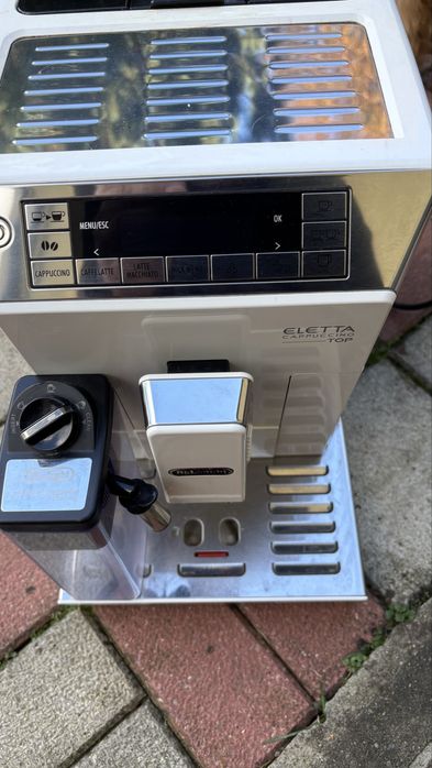 Ekspres do kawy Delonghi Eletta  Cappuccino