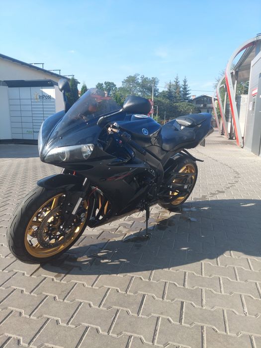 Yamaha R1 zamiana