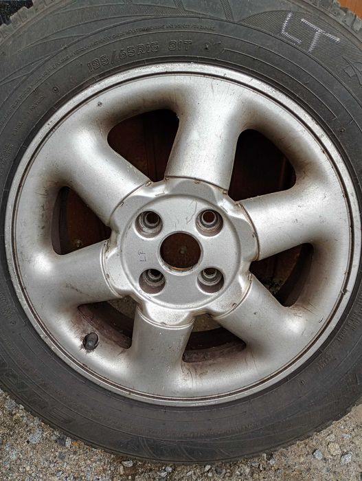 Opony Falken Eurowinter HS01 195/65/R15 na Felgach 4x100