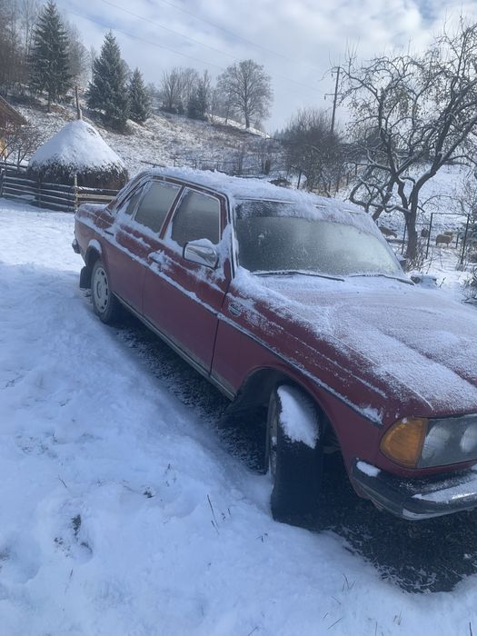 Мерседес 123 з мотором 2.0 дизель