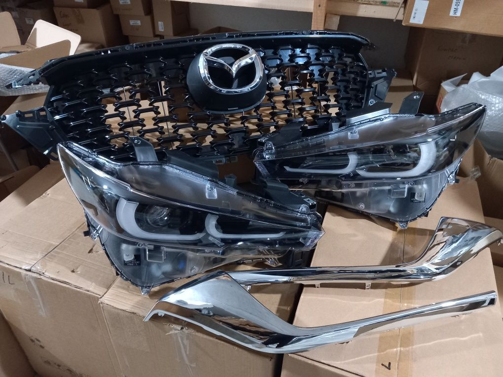 Решетка радиатора Grille Mazda CX 5 2022 Решетка Гриль мазда сх 5