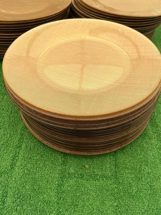 Prato Dourado Decorativo em Vidro