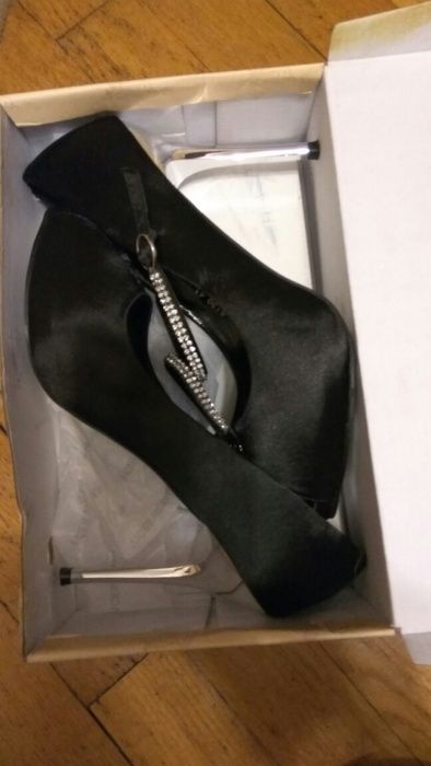 Buty szpilki czarne, 41, atłas,