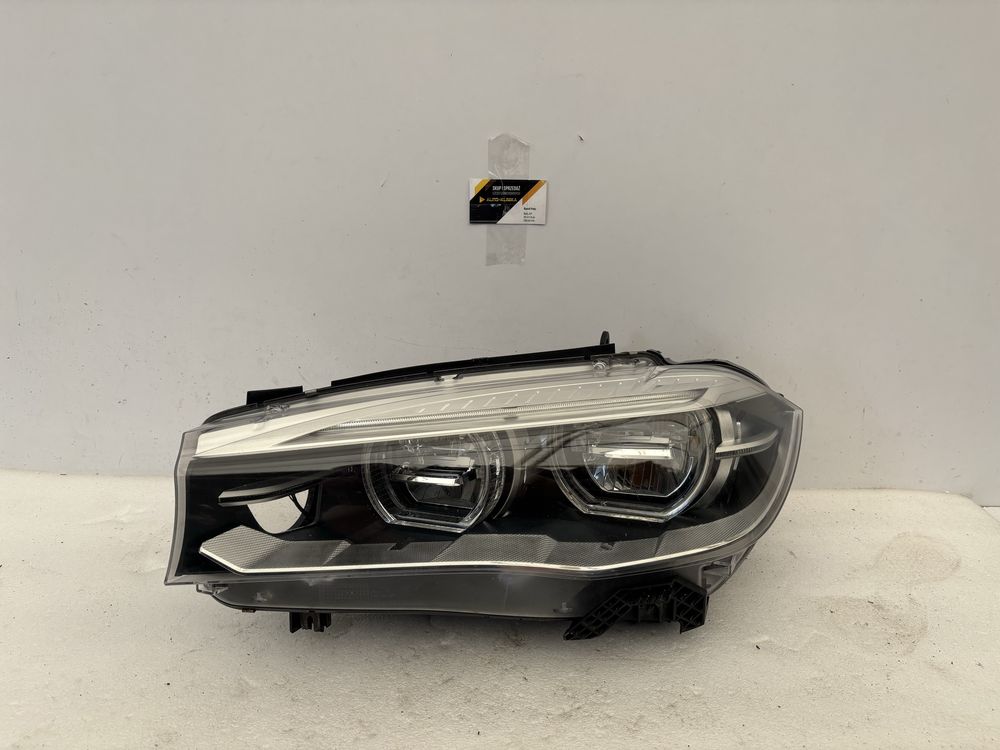 BMW X5 F15 X6 F16 lampa lewy przód lewa przednia adaptive led