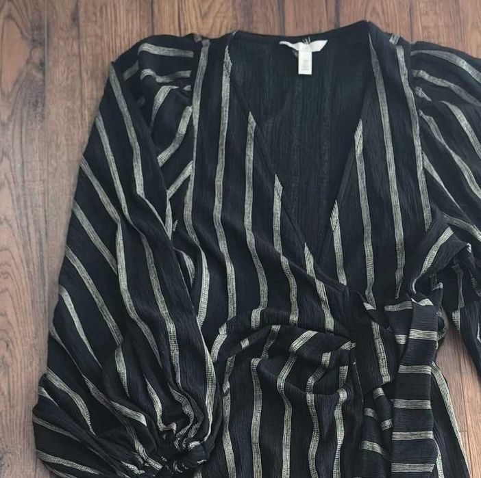 Sukienka midi czarno beżowa w paski szeroki rękaw boho  rozmiar S/M