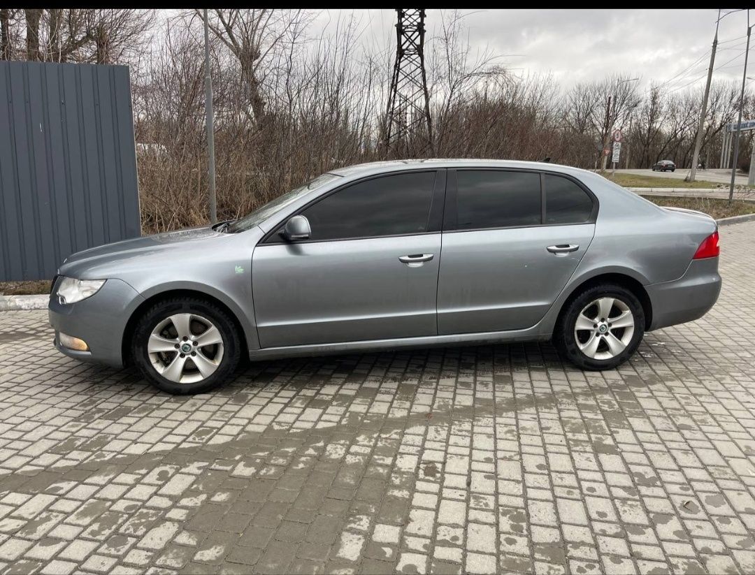 Skoda Super B  1.6 дизель