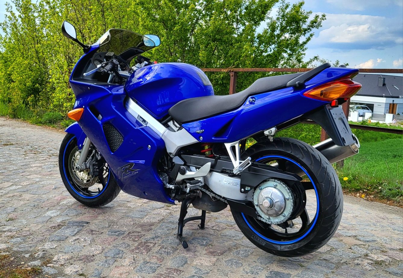 Honda VFR 800 FI ! 2000r ! Oryginał ! Stan BDB !