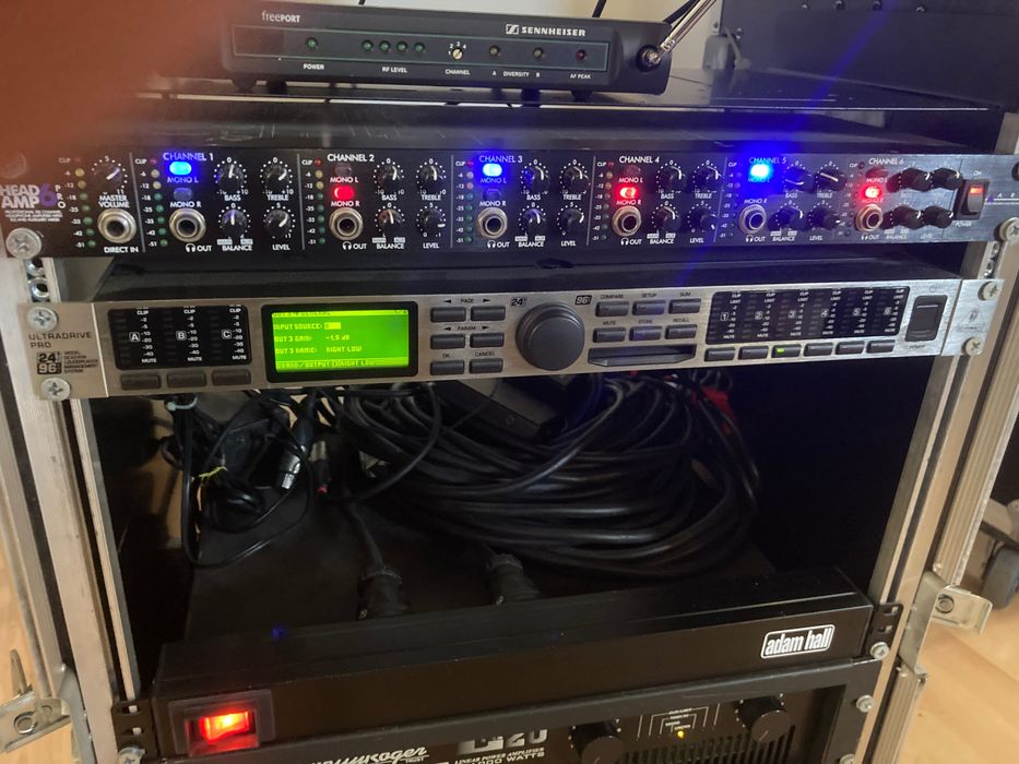 Behringer ULTRADRIVE PRO DCX2496, procesor do nagłośnienia.