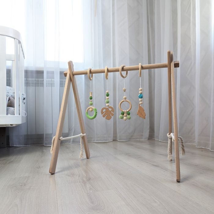 Дитячий підлоговий мобіль тренажер Монтессорі