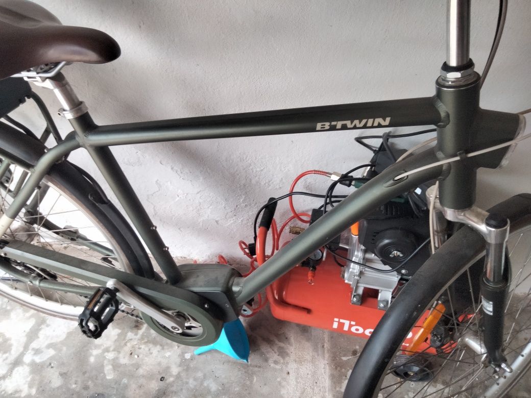 Bicicleta btwin como nova!