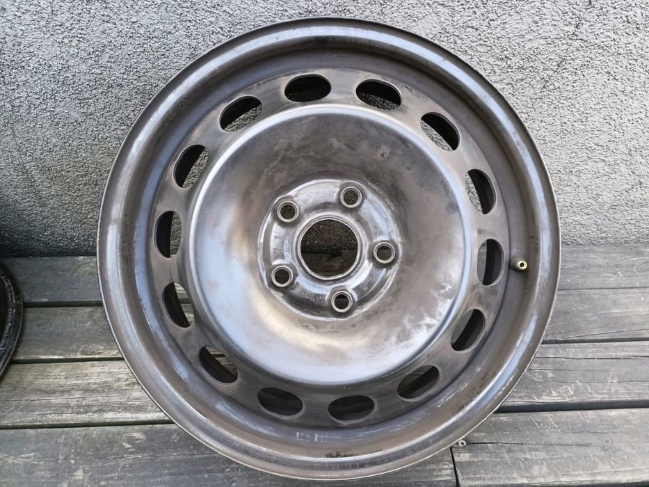 Felga stalowa 16cali VW Golf VII Audi A3 Skoda Octavia