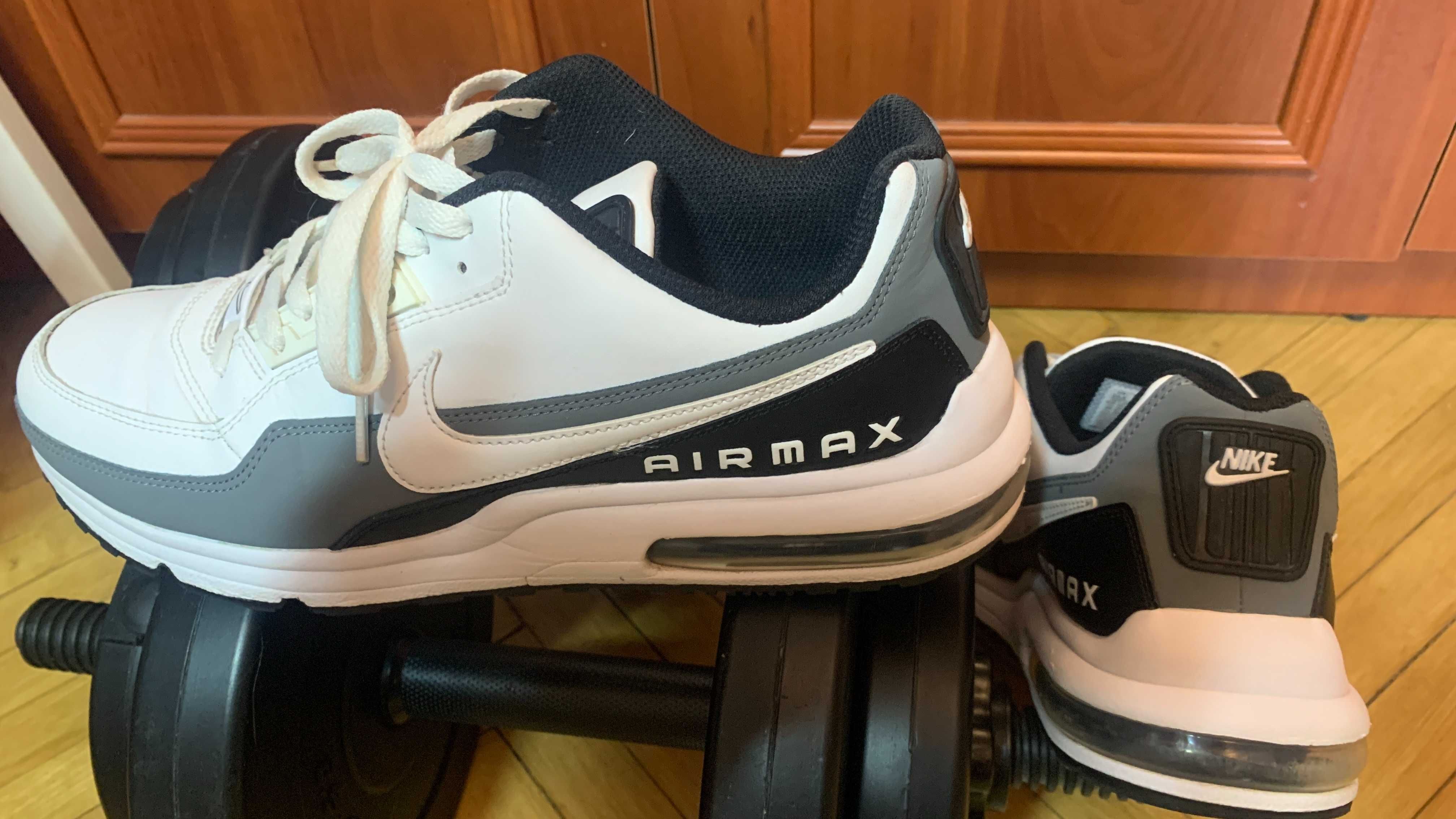 Кросівки Nike Air Max LTD 3 687977-105