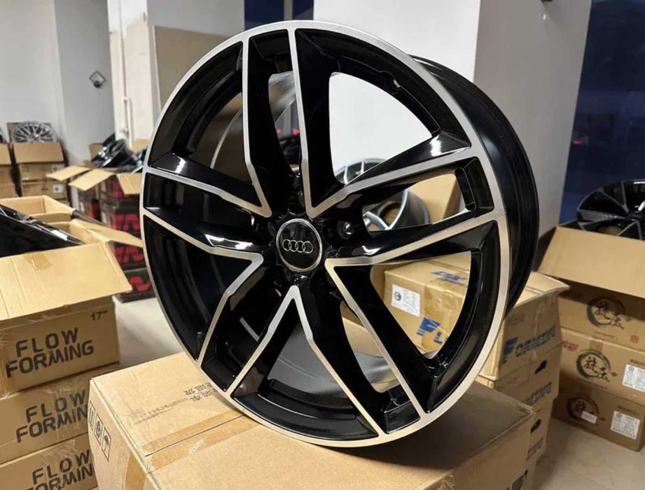 Автомобільні диски R18 5*112 / Нові / Ковпачки під ваше авто