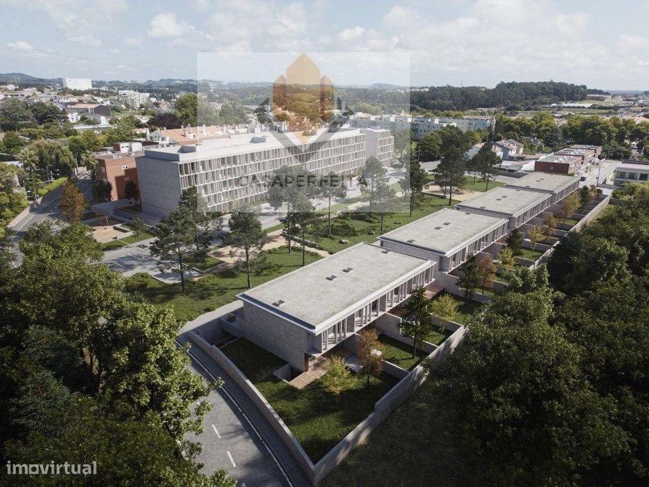 Moradias V3 Novas De Luxo com Jardim, Terraço e Varandas - Arcozelo