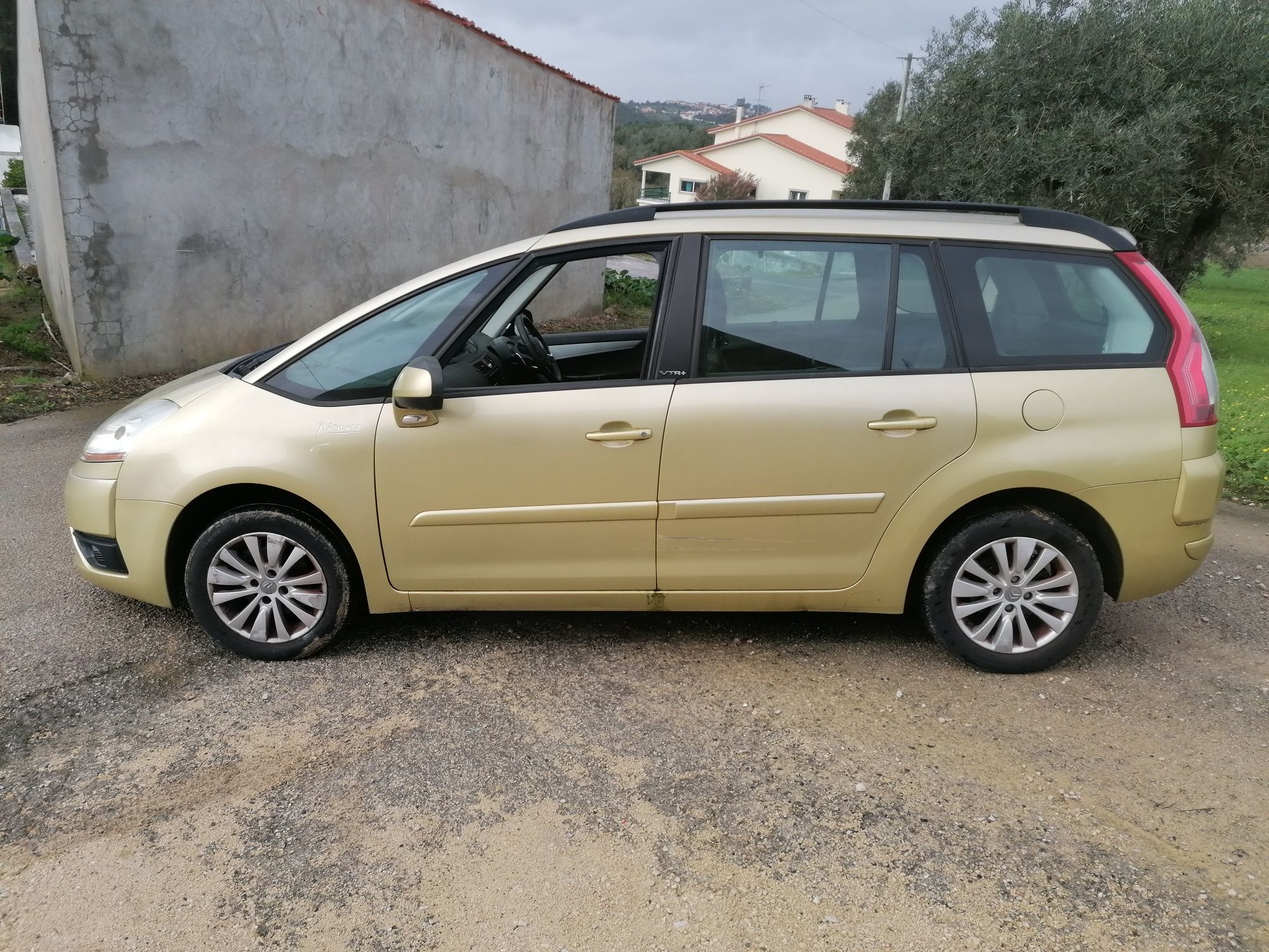 Citroën c4 picasso 2008 vtr+ só peças