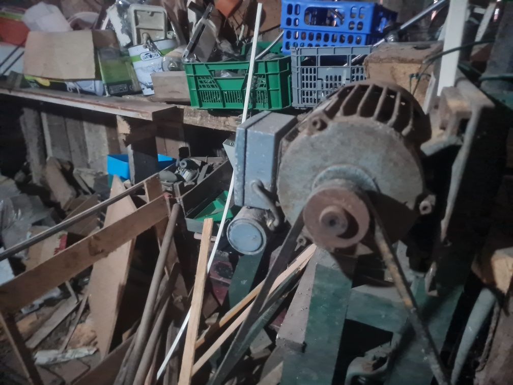 Triturador de uvas com motor