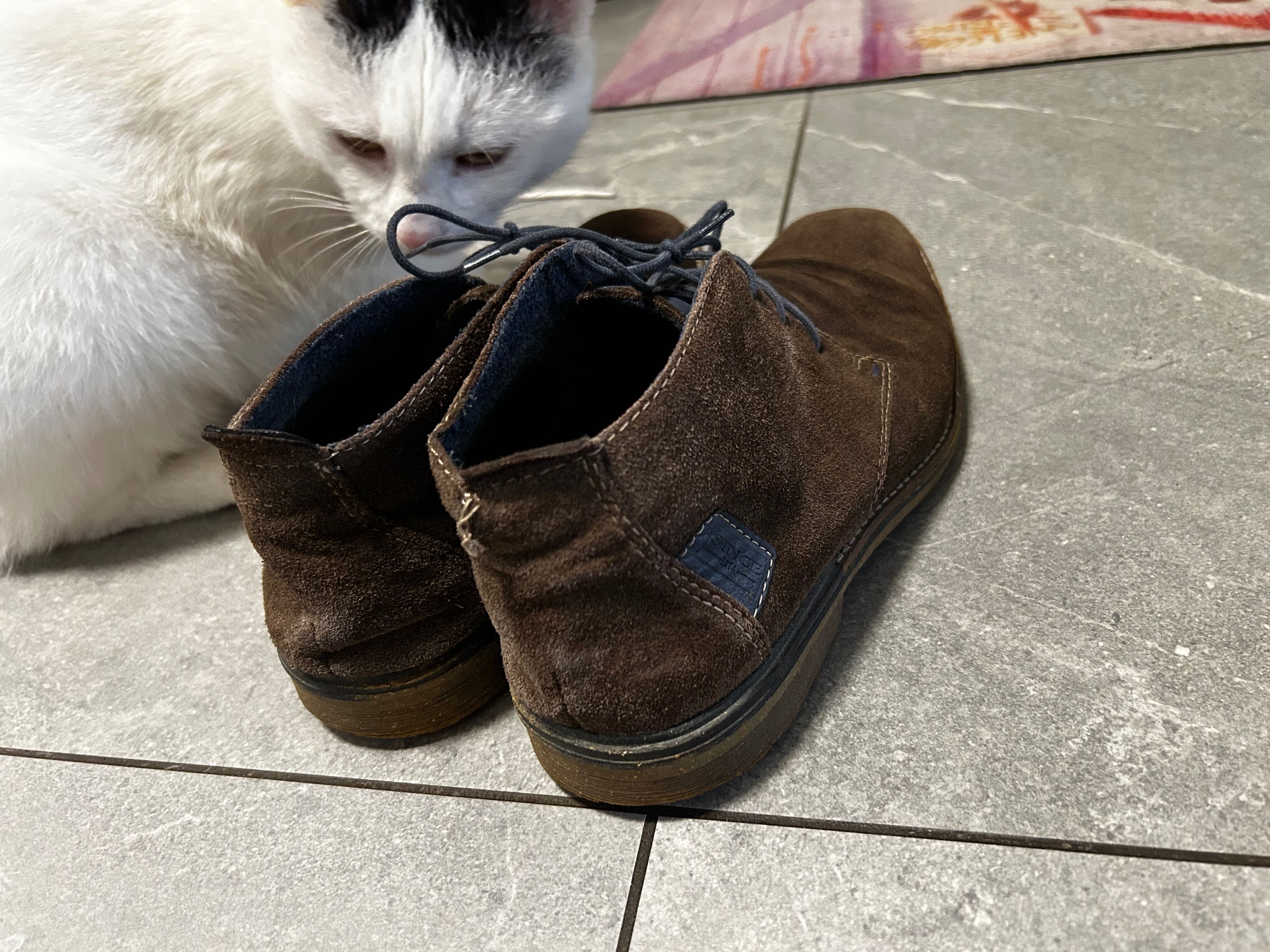 Rieker buty zamszowe 42