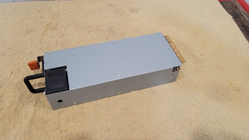 Серверный блок питания EMERSON - 750W.