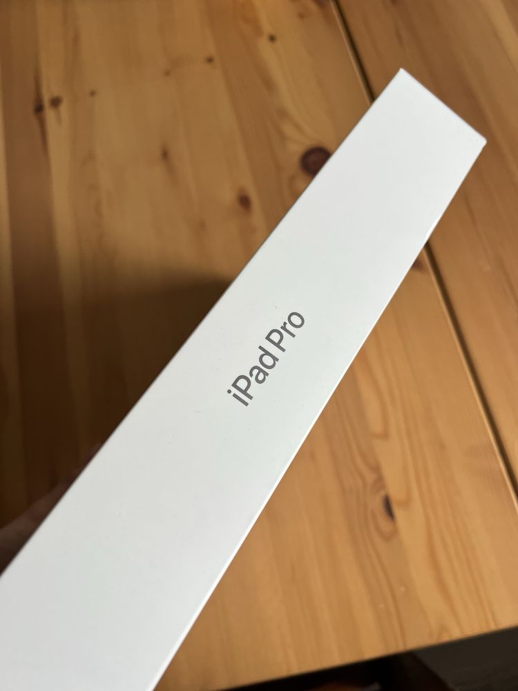 Oryginalne pudełko iPad Pro 12.9” 4. generacja – stan idealny