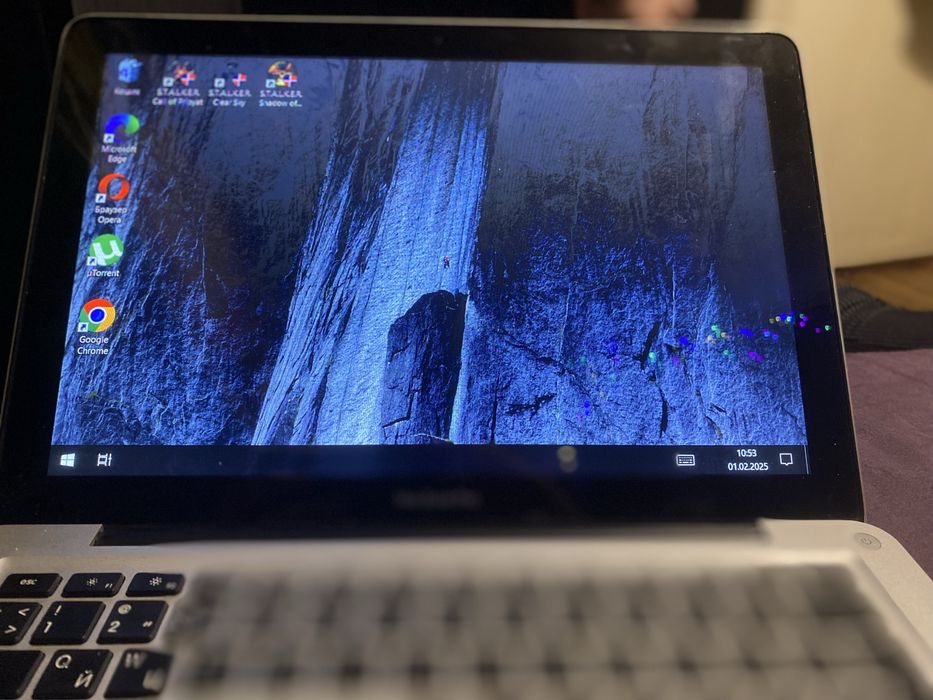 Macbook pro 8.1  2010 A1278 13.3 4 GB