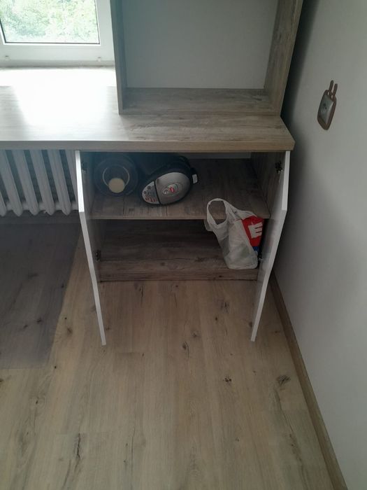 Стінка в дитячу з робочою поверхнею