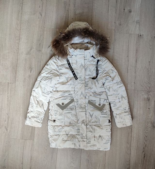 Підліткова зимова куртка, розмір 152 см