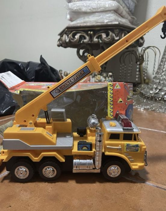 Brinquedos varios (novos )