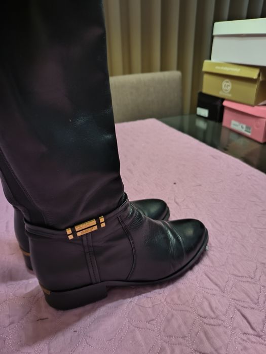 Botas em pele Pretas