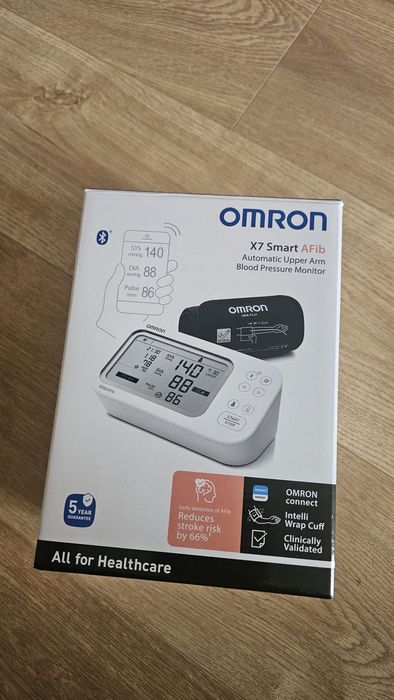 OMRON X7 Smart AFib Tensiómetro |