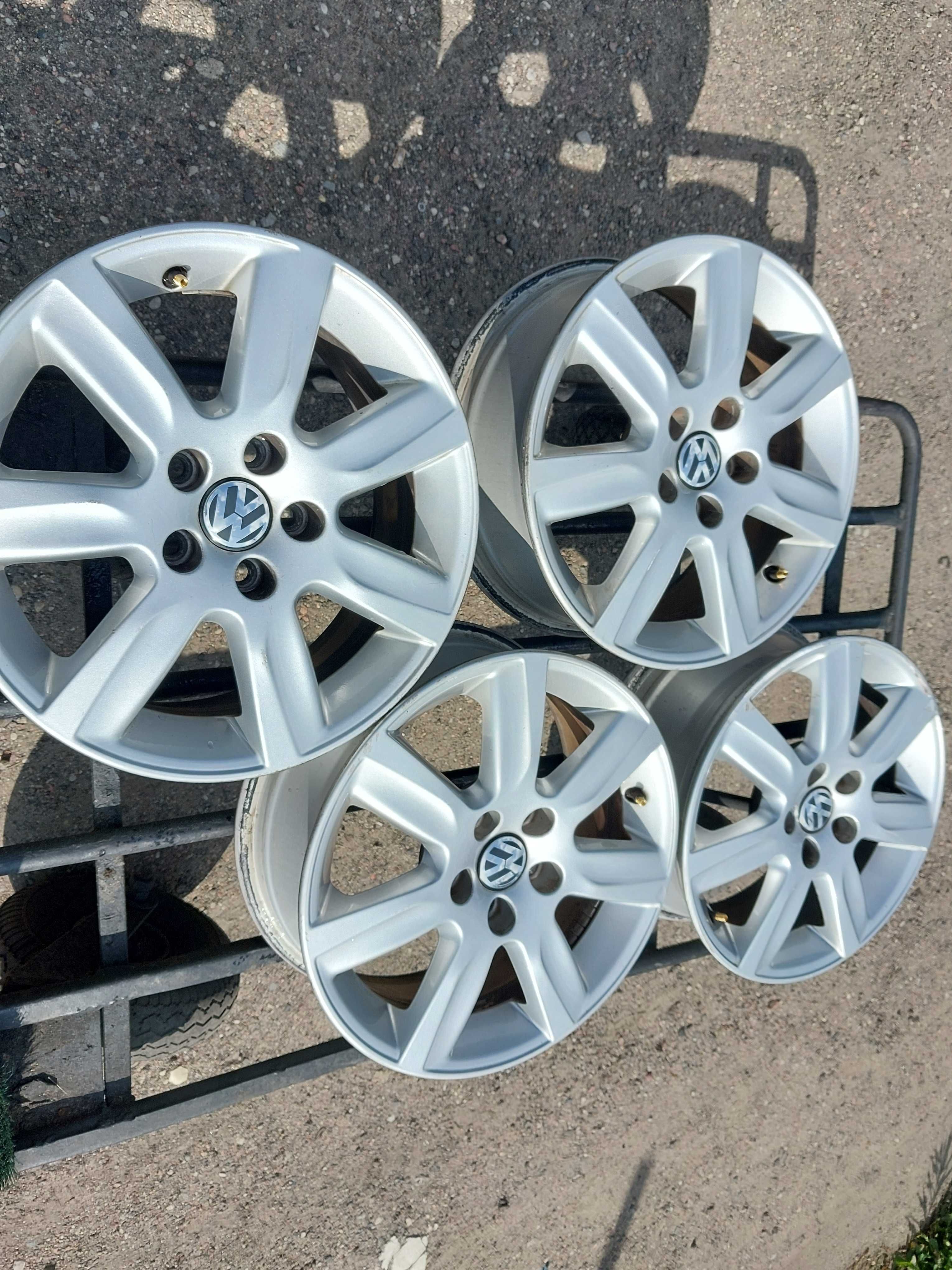 Alufelgi 15 5x100 Volkswagen Golf Bora Polo New Beetle Vw A3 Octavia