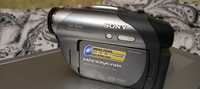 Продам видеокамеру Sony DCR-DVD205E