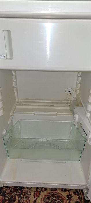 Холодильник LIEBHERR