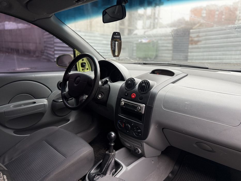 Chevrolet Aveo, вся обслужена