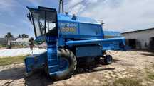 Kombajn zbożowy Bizon Rekord Z058 New Holland