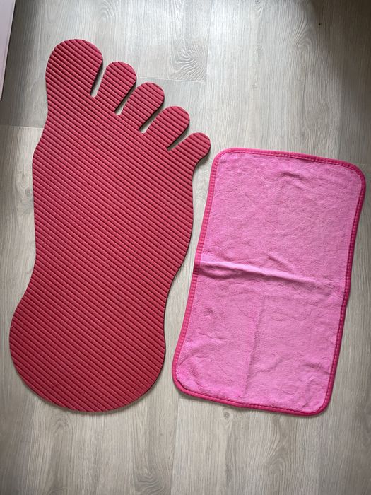 У вану кімнату або туалет