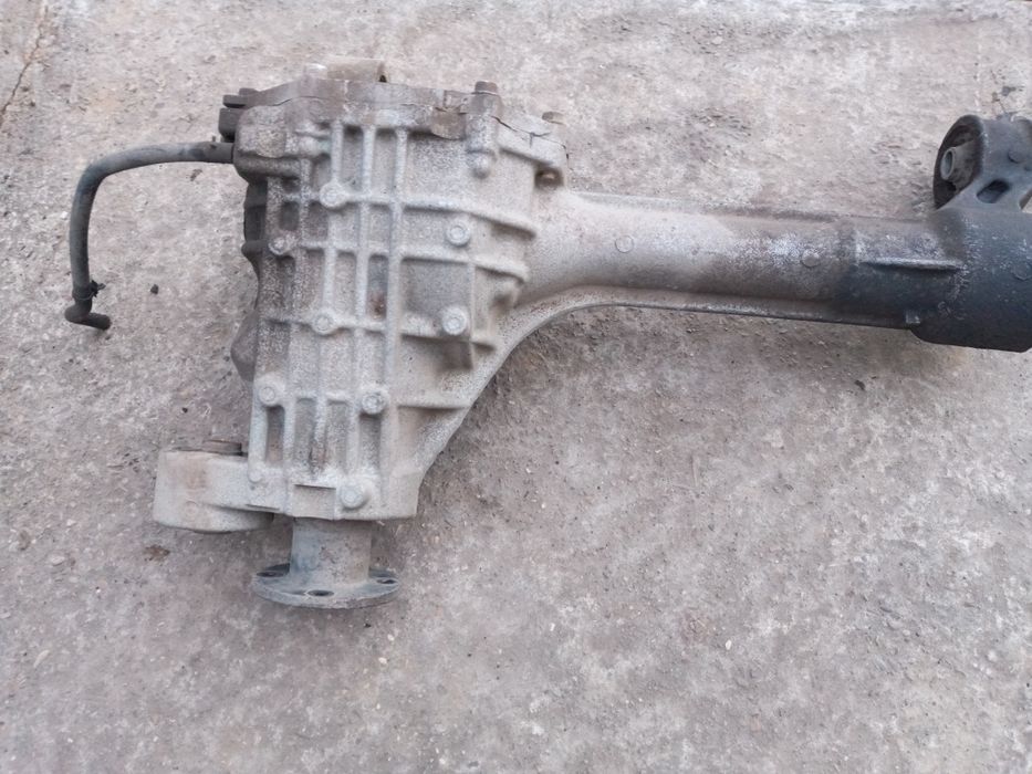 Передній міст Nissan Navara D40 Pathfinder (05-16) 2.5 DCI