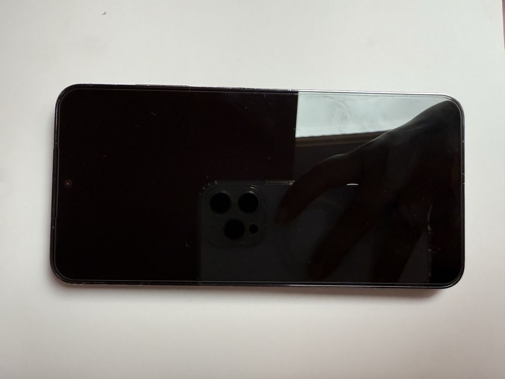 Sprzedam Samung Galaxy s23