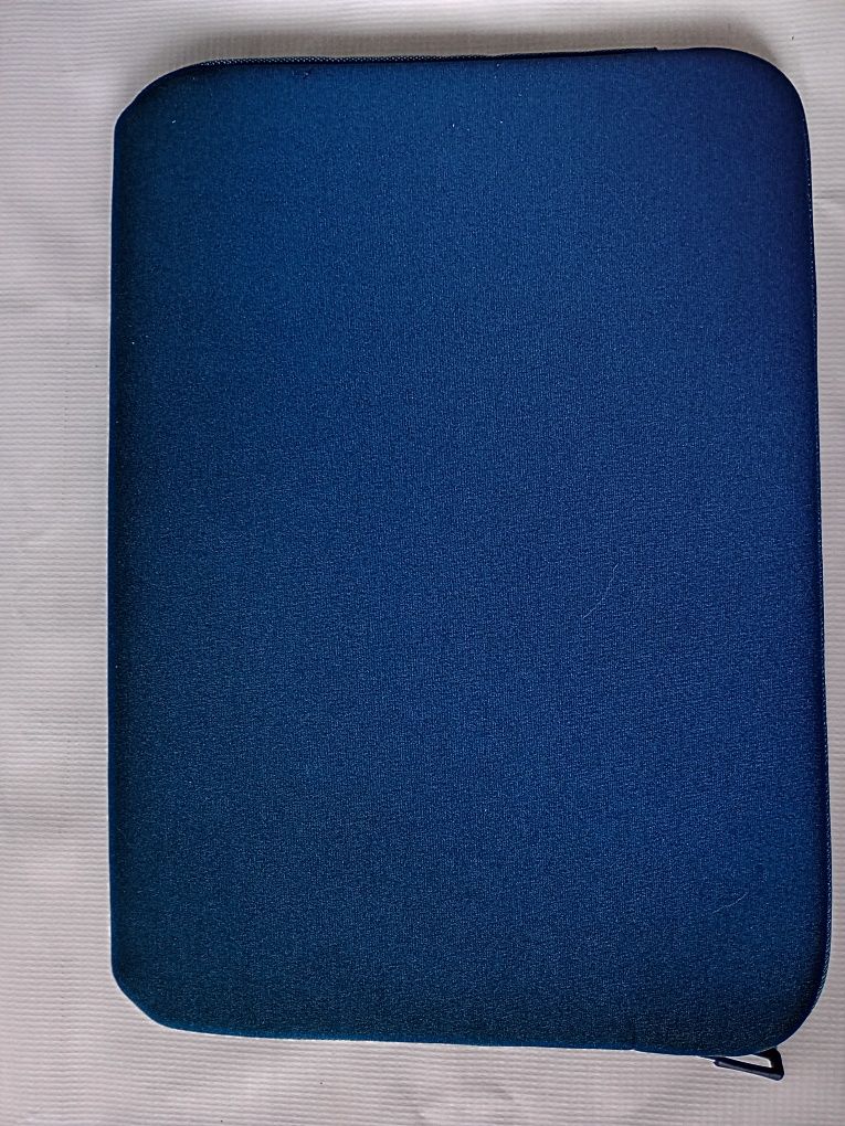 Pokrowiec na laptopa