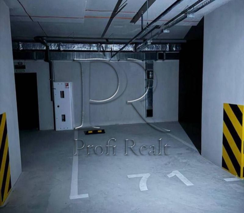 Продаж широкого паркомісця ЖК Great/Грейт , Позняки Осокорки