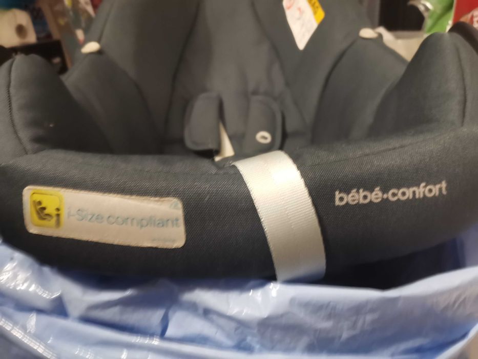 Carrinho + Ovo Bébé-Confort i-Size Compilant