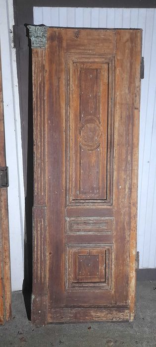 Stare drewniane drzwi