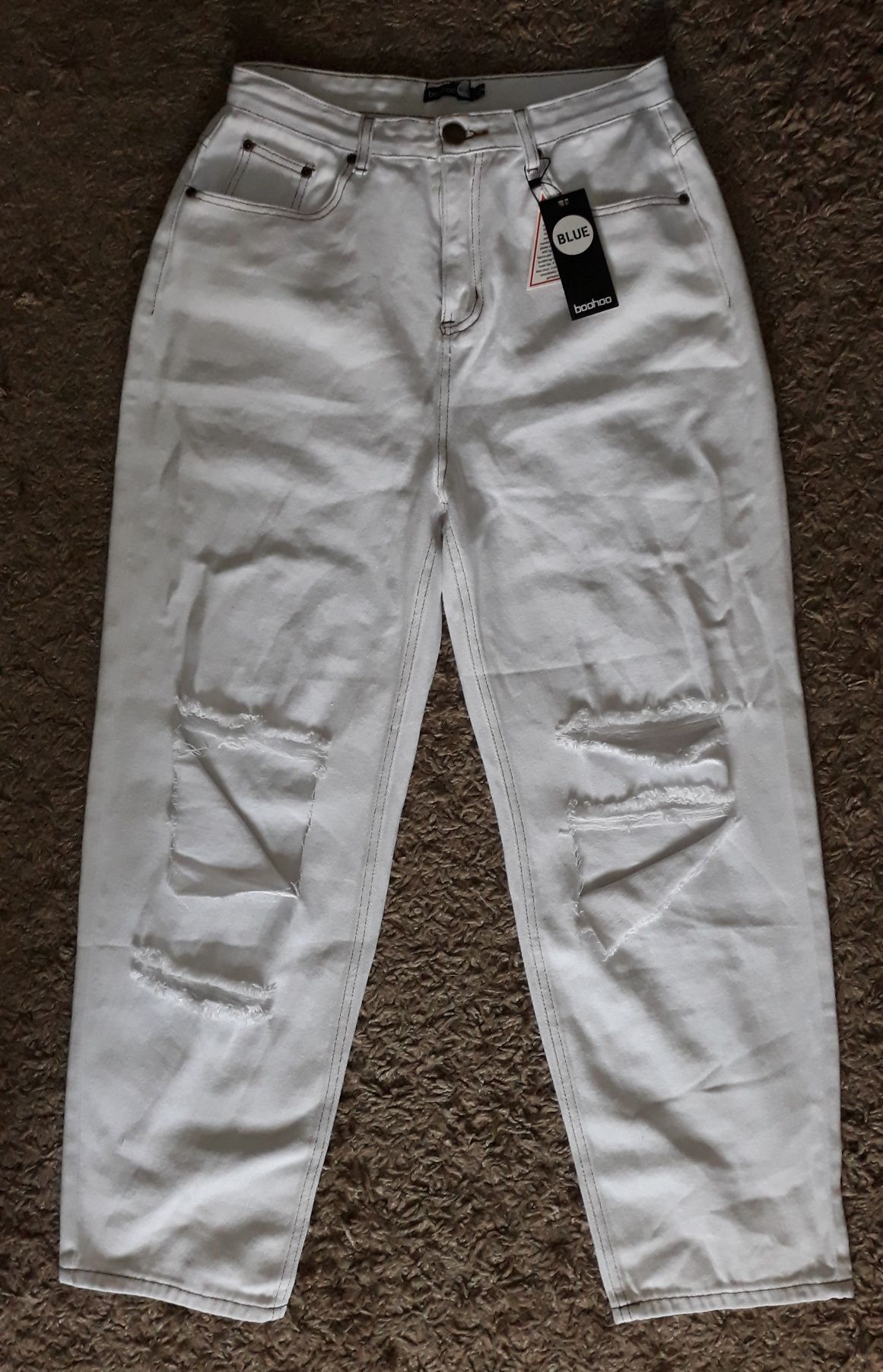 Nowe białe spodnie jeansy boohoo z dziurami mom jeans 40