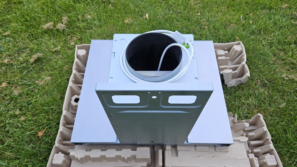 Okap kuchenny kominowy Bosh DWB67JP50 stal nierdzewna