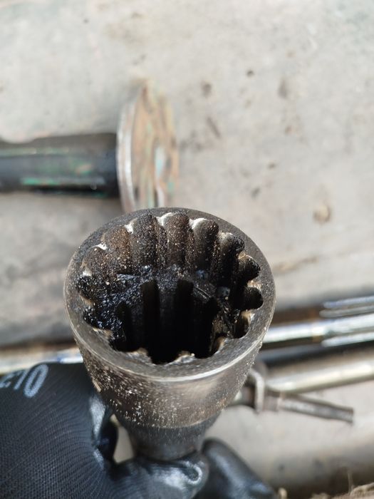 сцепления,вом,вал вторичний юмз