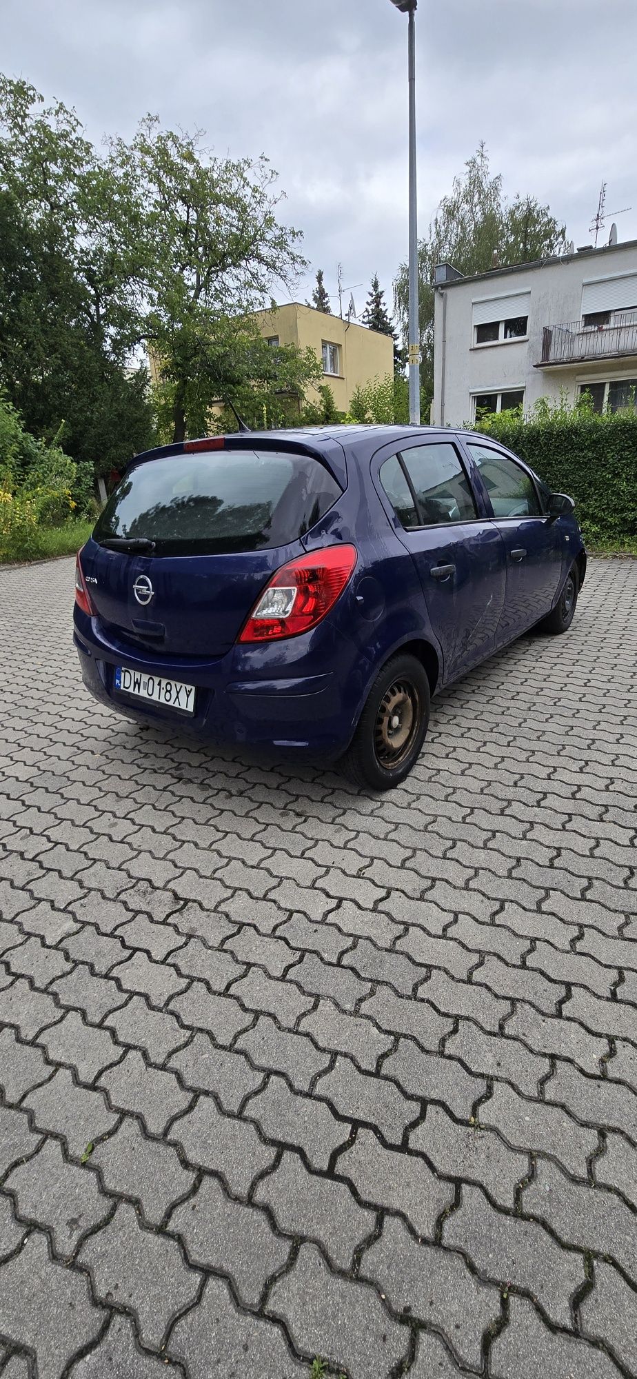 Opel corsa 1.2 benzyna  2012 rok