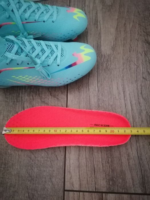 Дитячі бутси 23 см