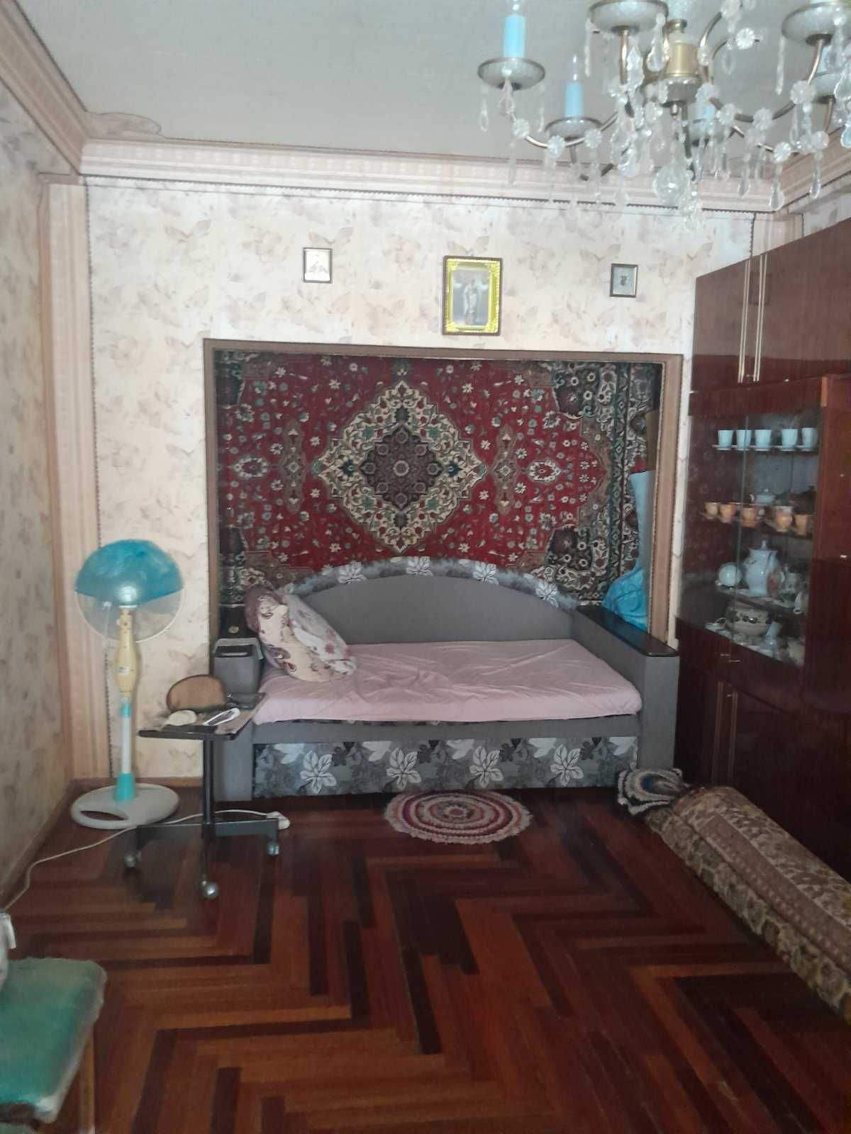 *2х кімнатна квартира по вул. Миколи Краснова, пос. Димитрова